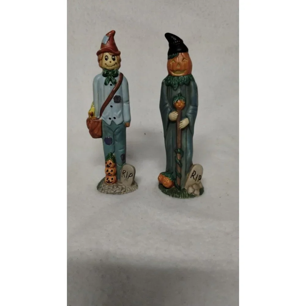 Vintage Haunted Haven Pencil Halloween Scarecrow & Pumpkin Figurines‎